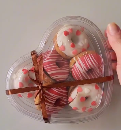 Envase Corazón Transparente: La Presentación Perfecta para Regalos Dulces y Emprendimientos Creativos