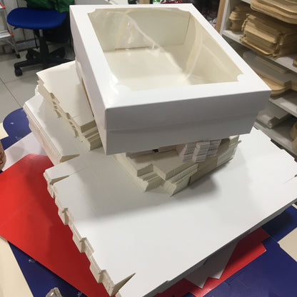 Caja Blanca con Ventana 25x20x7cm